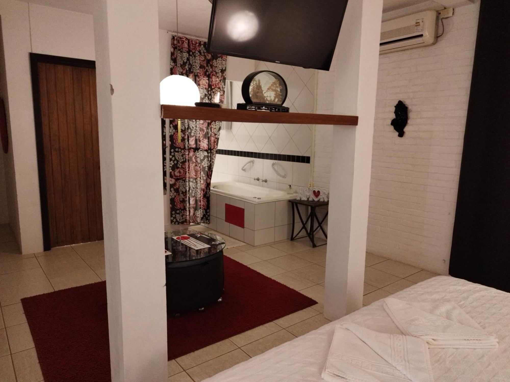 Hotel Spazio Ivoti Exteriör bild
